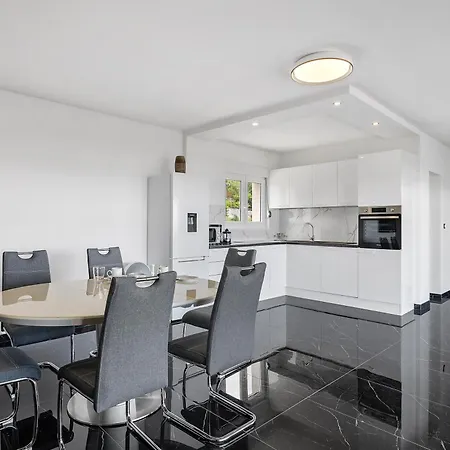Family Friendly House With A Swimming Pool Kastel Sucurac, Kastela - 21678